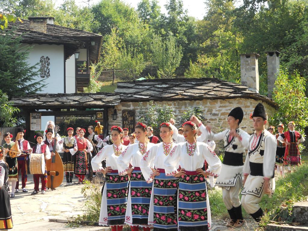 Strannopriemnitsa Guest House Bozhentsi Ngoại thất bức ảnh