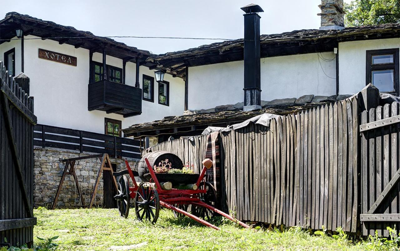 Strannopriemnitsa Guest House Bozhentsi Ngoại thất bức ảnh